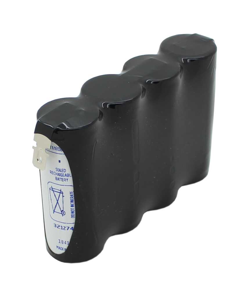 Schwarzer Akkupack aus vier zylindrischen Zellen mit sichtbarer Metalllasche und teilweise sichtbarem Etikett