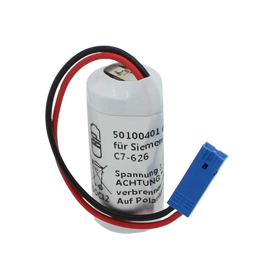 Weiße zylindrische Batterie mit rotem und schwarzem Kabel sowie blauem Steckverbinder vor weißem Hintergrund