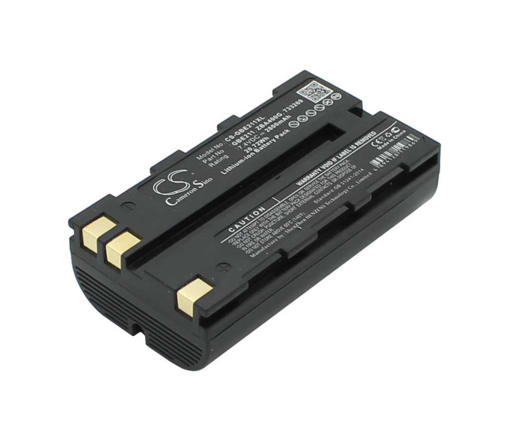 Schwarzer rechteckiger Akku mit goldfarbenen Kontakten und aufgedruckten technischen Angaben, schräg von oben gesehen