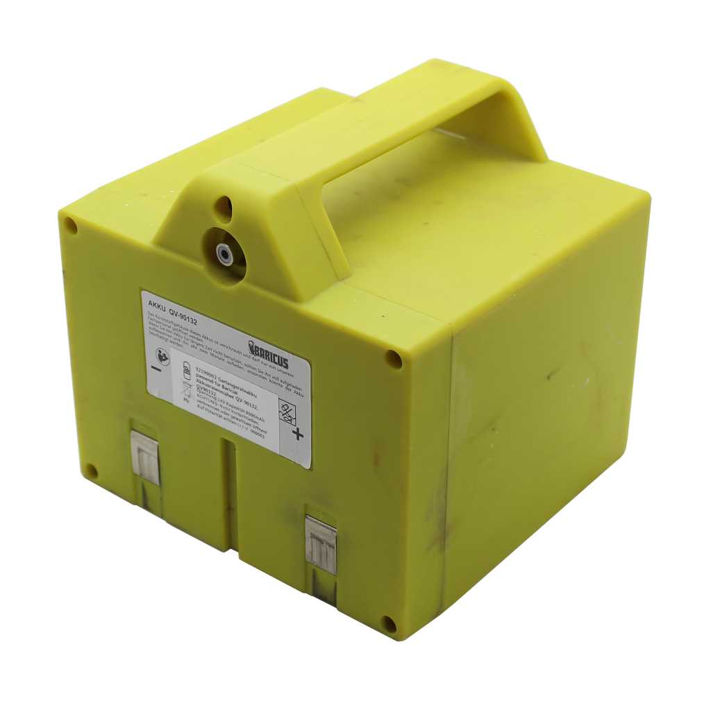 Gelber Akkublock mit Tragegriff, Frontetikett, zwei Metallkontakten und runder Buchse oben