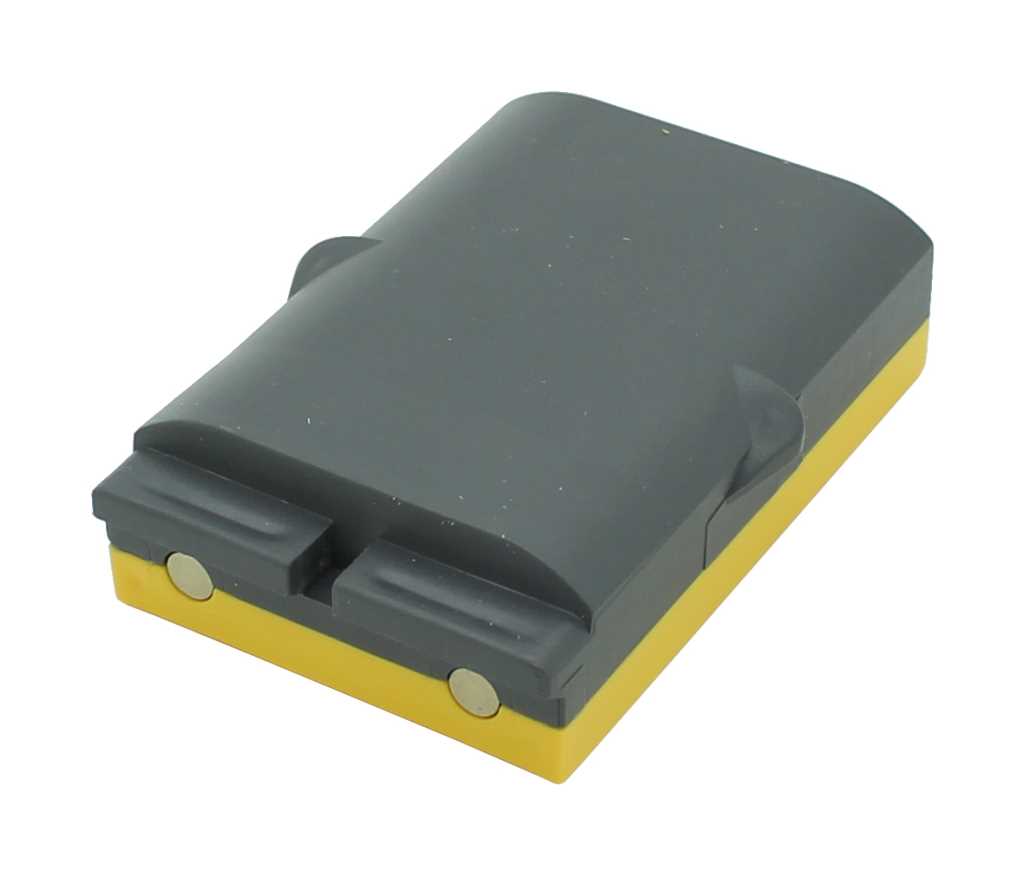 Rechteckiger Akku in Schwarz und Gelb mit zwei Kontaktflächen an der Stirnseite auf weißem Hintergrund