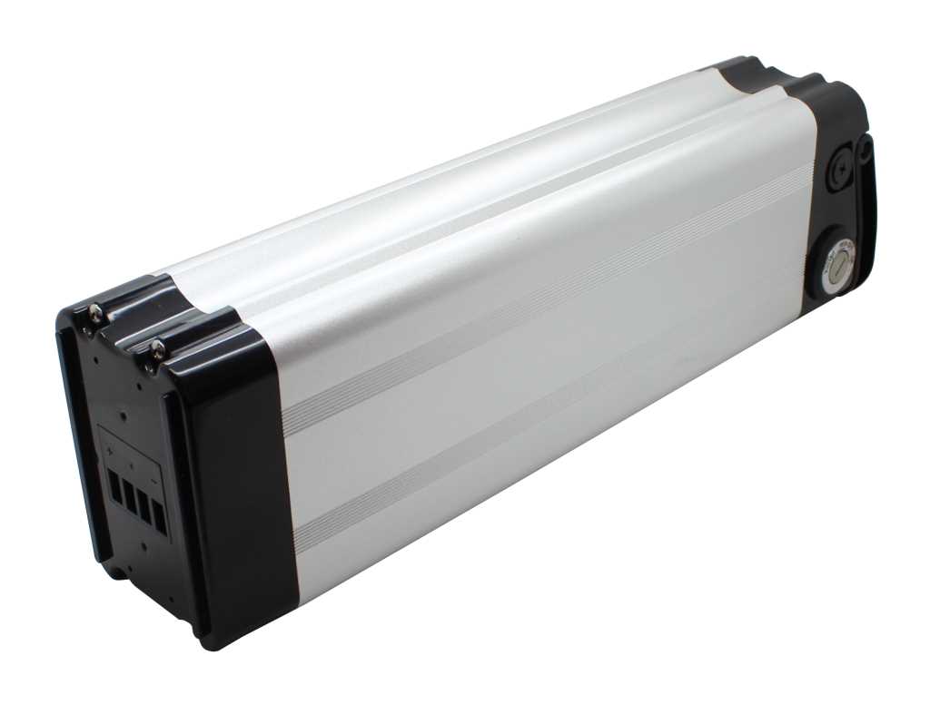 Silberner, länglicher Fahrradakku mit schwarzen Endkappen, Sicht auf Anschlussseite und Schlüsselschloss