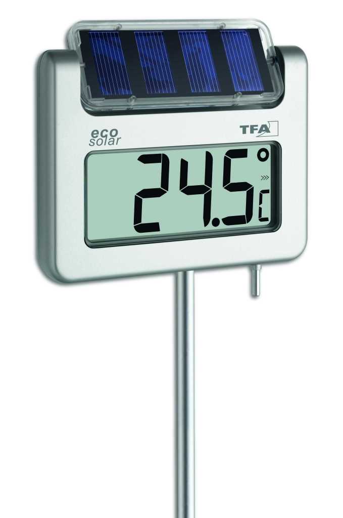 Silbernes Digitalthermometer am Stab mit Solarzelle oben und großem Display mit Temperaturanzeige 24,5 °C
