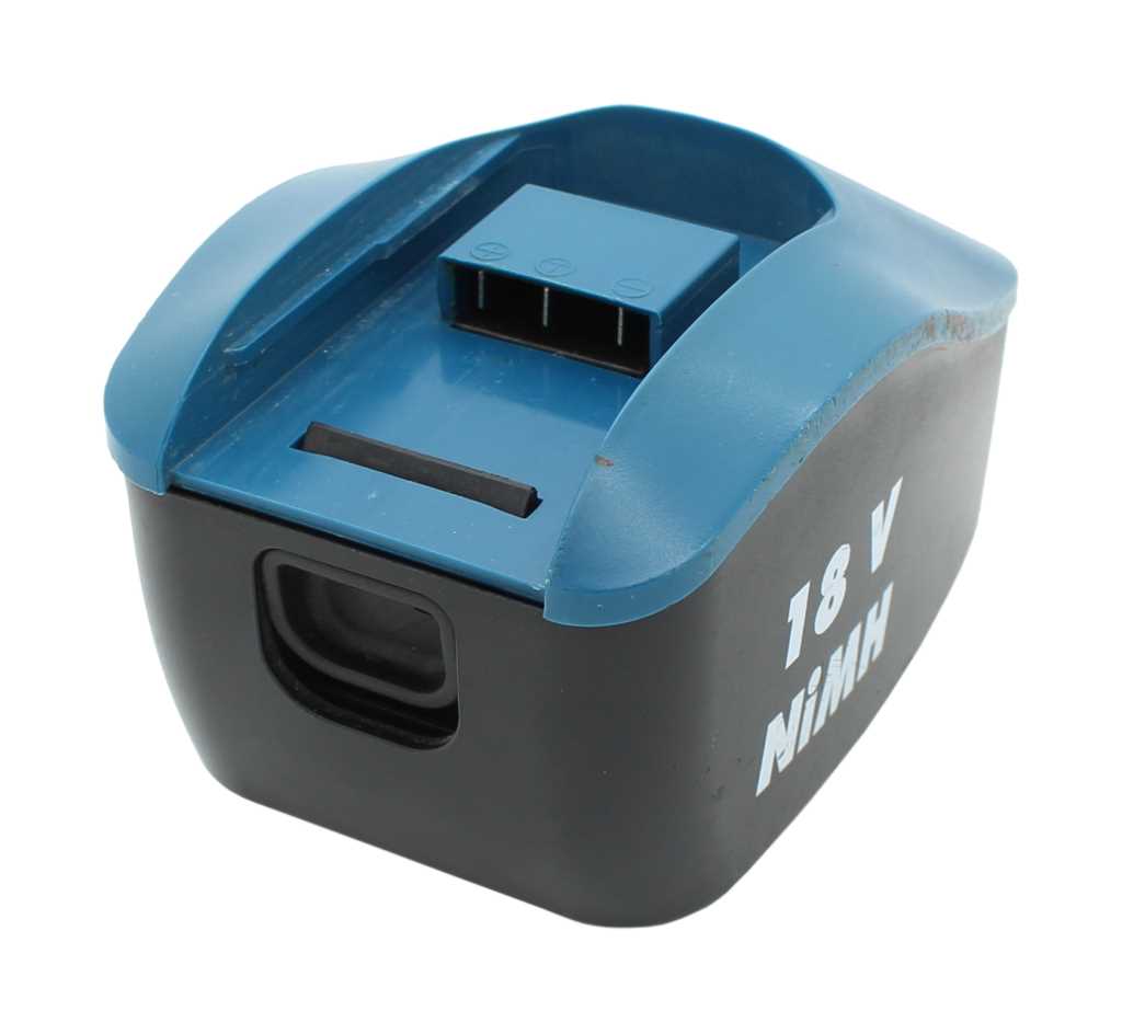 Blau-schwarzer Werkzeugakku mit Kontaktblock oben und Griffmulde, seitlich Aufdruck 18V NiMH