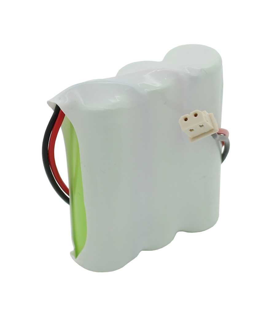 Weiß ummantelter Akkupack aus drei Zellen mit rot-schwarzen Kabeln und kleinem Stecker an der Seite